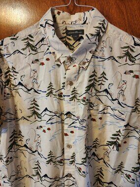 Men's XL Eddie Bauer Cream Fish Camp Print Short Sleeve Button Down Shirt